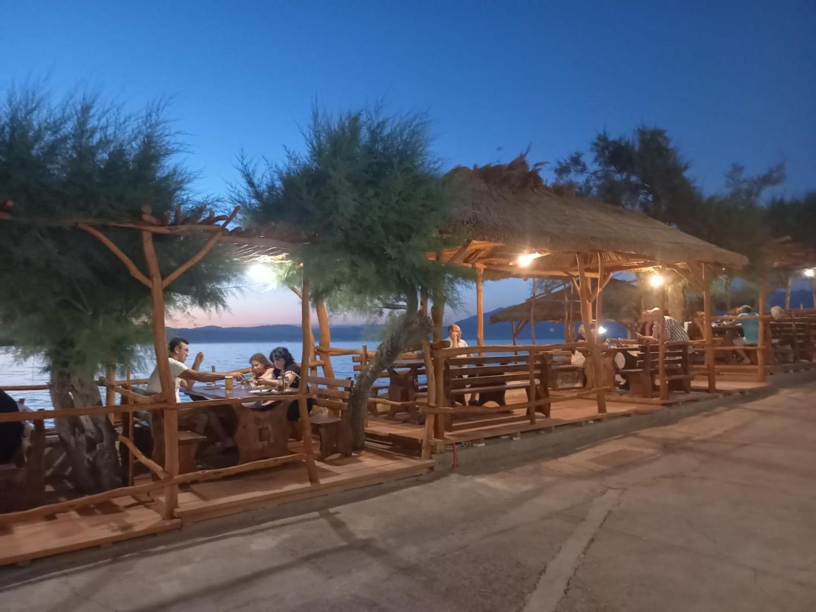 Apartmani Ruzica Zastrazisce Exterior foto